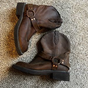 Justin Boots Gypsy Collection